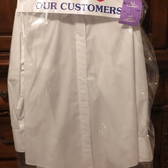 Ser.o.ya white Mel Top 👻 tie back button up shirt - Picture 9 of 9